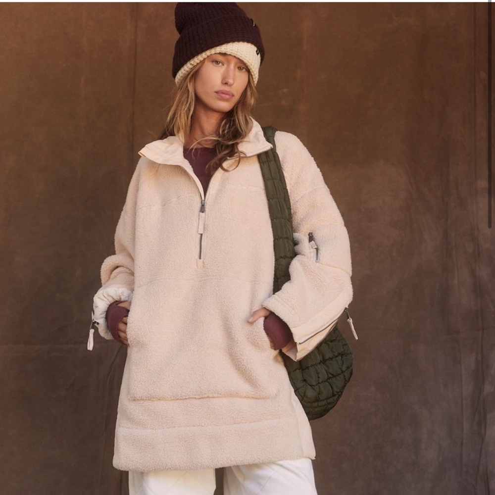 NWT Viewpoint Midi Fleece